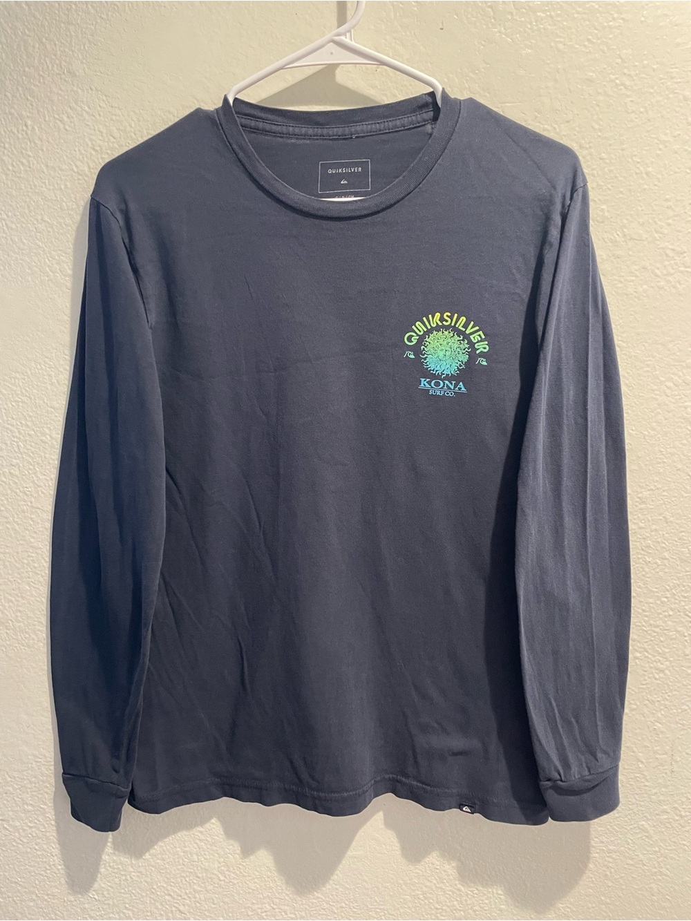 Quiksilver x Kona Surf Co. Boy’s Graphic Long Sleeve Tee Crew Neck Size S